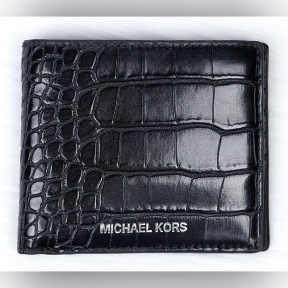 🆕Michael Kors Cooper Embossed Billfold Wallet In Black - Picture 1 of 9